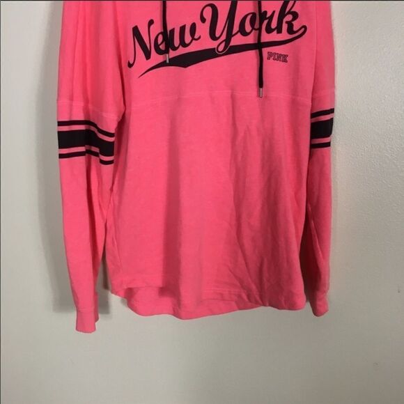 VS Pink Limited Edition New York Pink Sweatshirt - Picture 4 of 8
